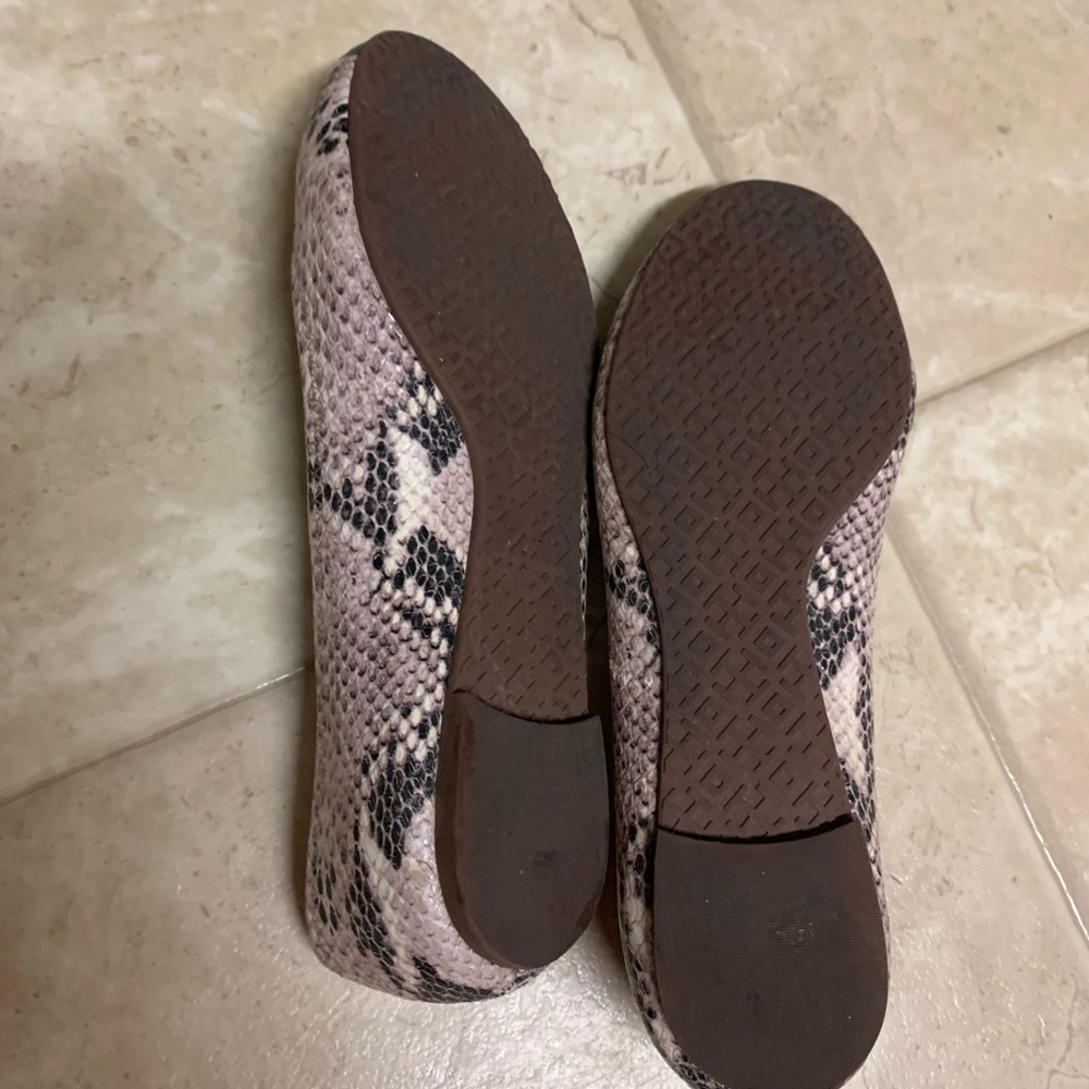 Tory Burch Flat - image 4